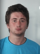 KVINGIA NIKA   